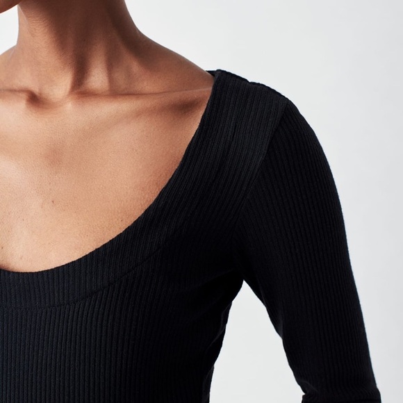 Faherty Legend™️ Rib Monroe Bodysuit, Black, Ribbed Long Sleeve, Size Large - Picture 3 of 16